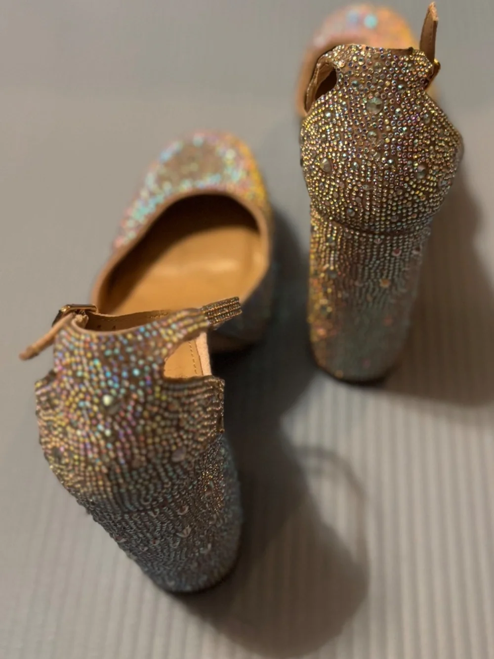 Madden Girl Platform Rhinestones Pump Nude Sz 7M